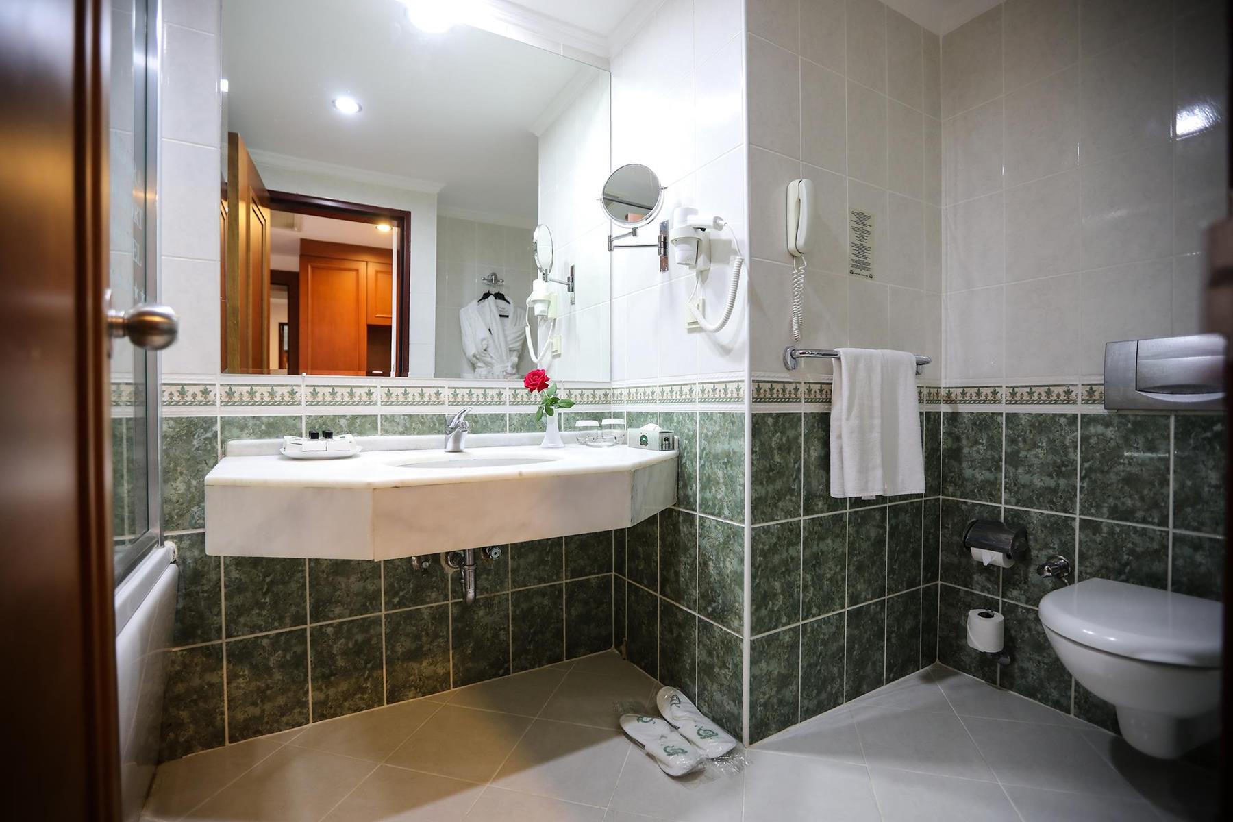 Adora Resort Hotel Rezervasyon