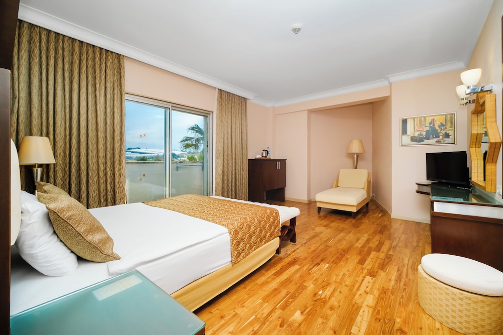 Mukarnas Spa Resort Rezervasyon