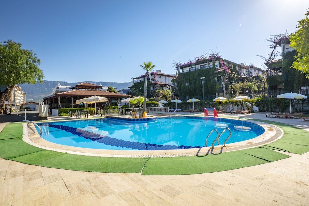 Club Hotel Titan Rezervasyon