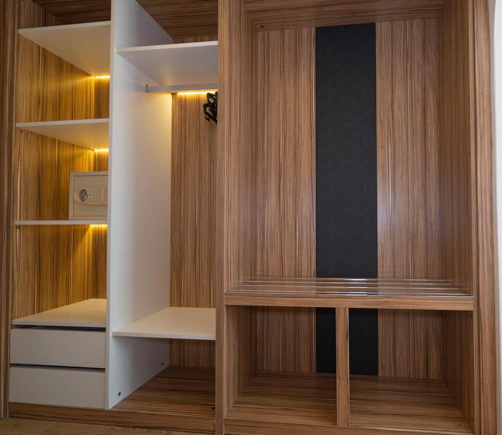 Kleopatra Celine Hotel Rezervasyon