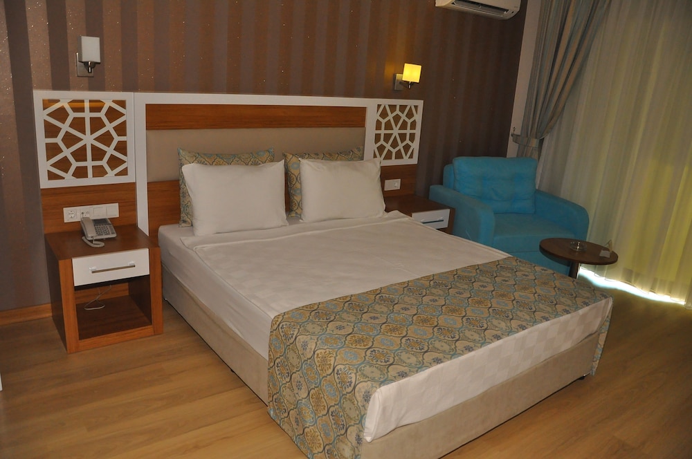 Lonicera World Hotel Rezervasyon