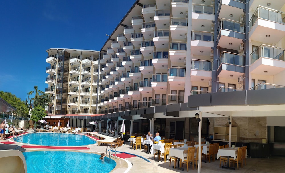 Monte Carlo Hotel Rezervasyon
