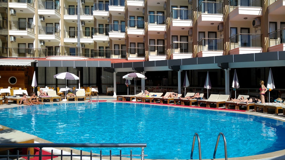 Monte Carlo Hotel Rezervasyon