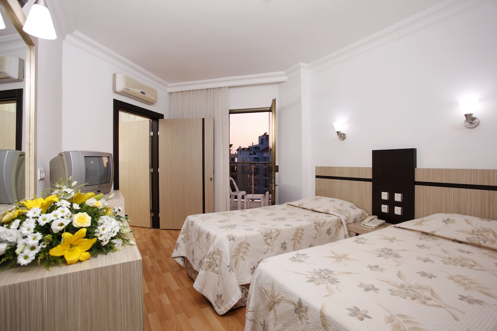 Monte Carlo Hotel Rezervasyon