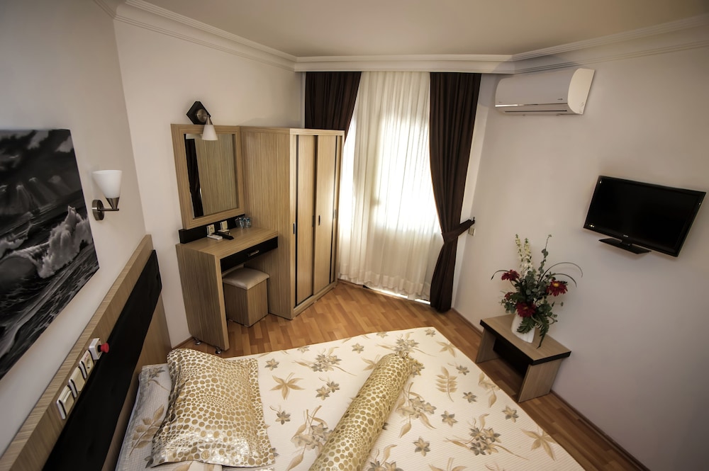 Monte Carlo Hotel Rezervasyon