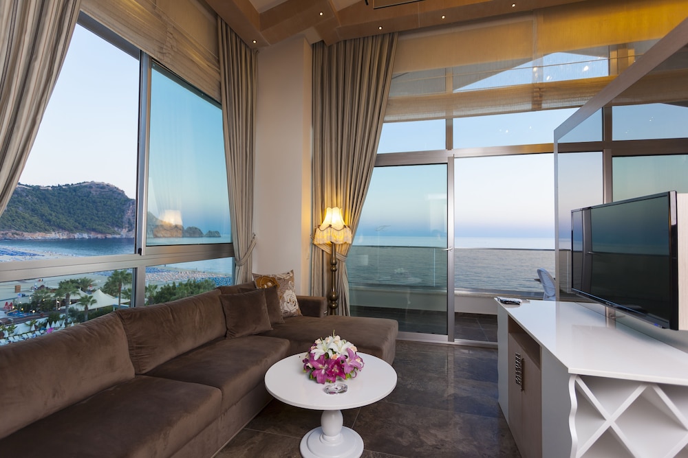 Xperia Saray Beach Hotel Rezervasyon