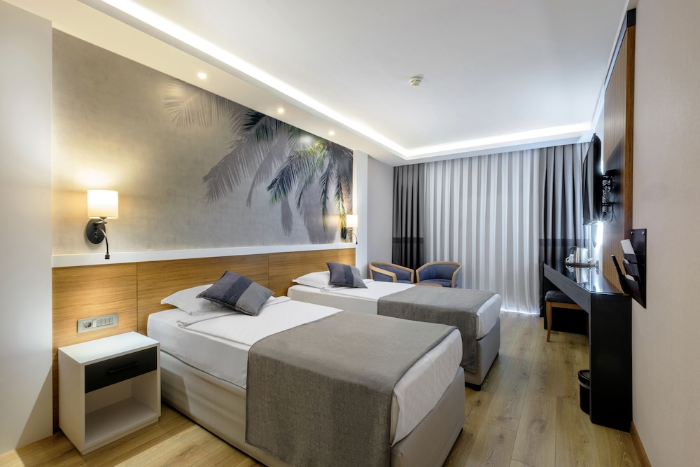 Alba Resort Hotel Rezervasyon