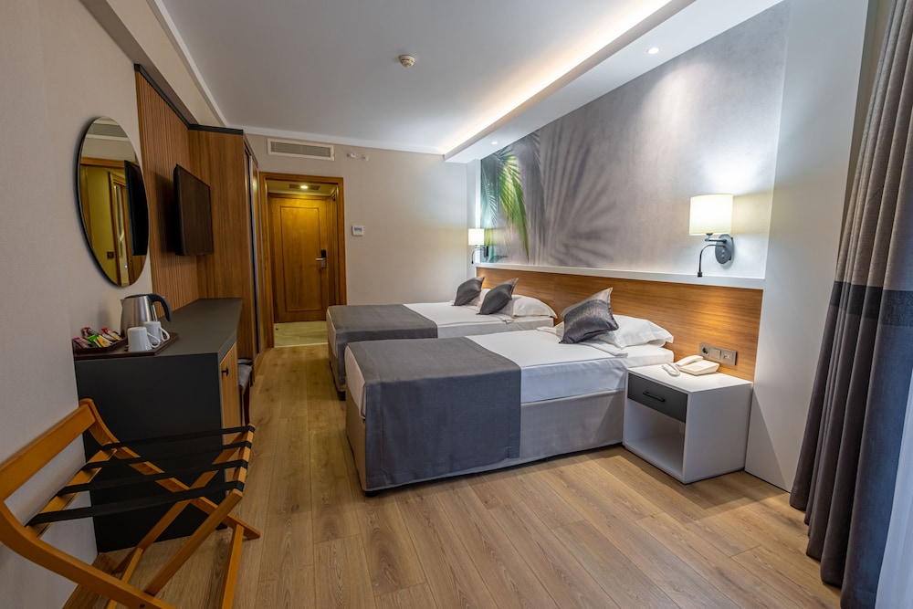 Alba Resort Hotel Rezervasyon