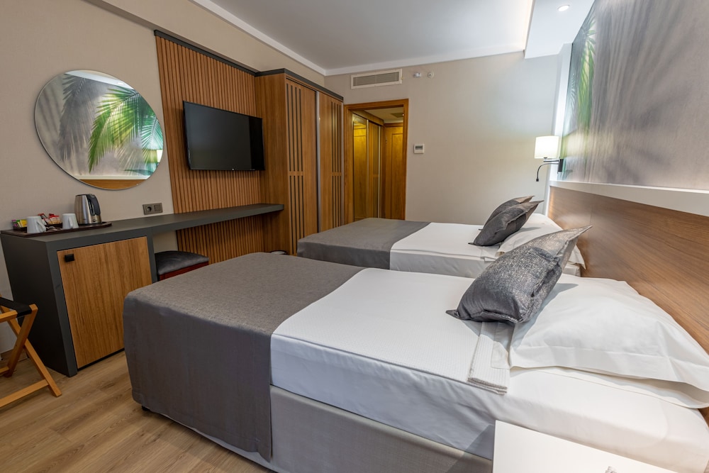 Alba Resort Hotel Rezervasyon