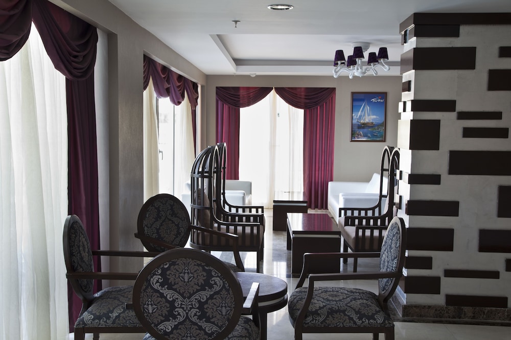 Adella Side Hotel Rezervasyon