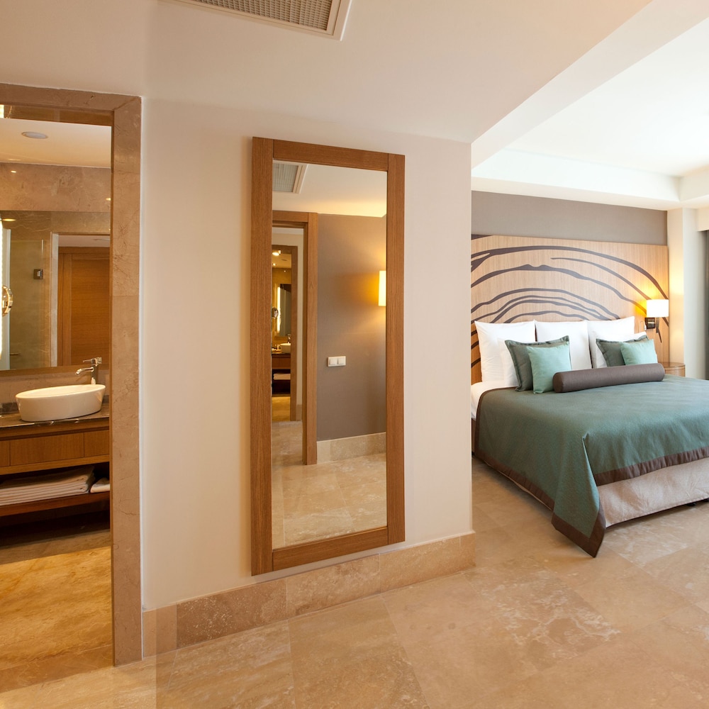 Paloma Oceana Rezervasyon