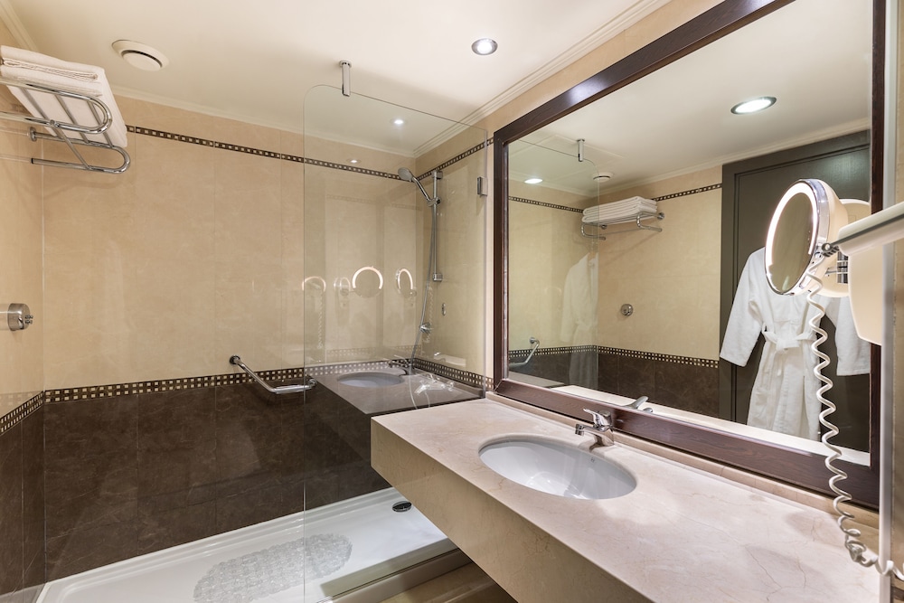 Paloma Perissia Rezervasyon