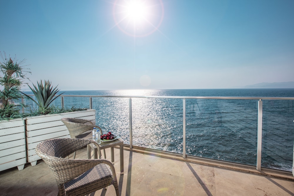 Charisma De Luxe Hotel Rezervasyon