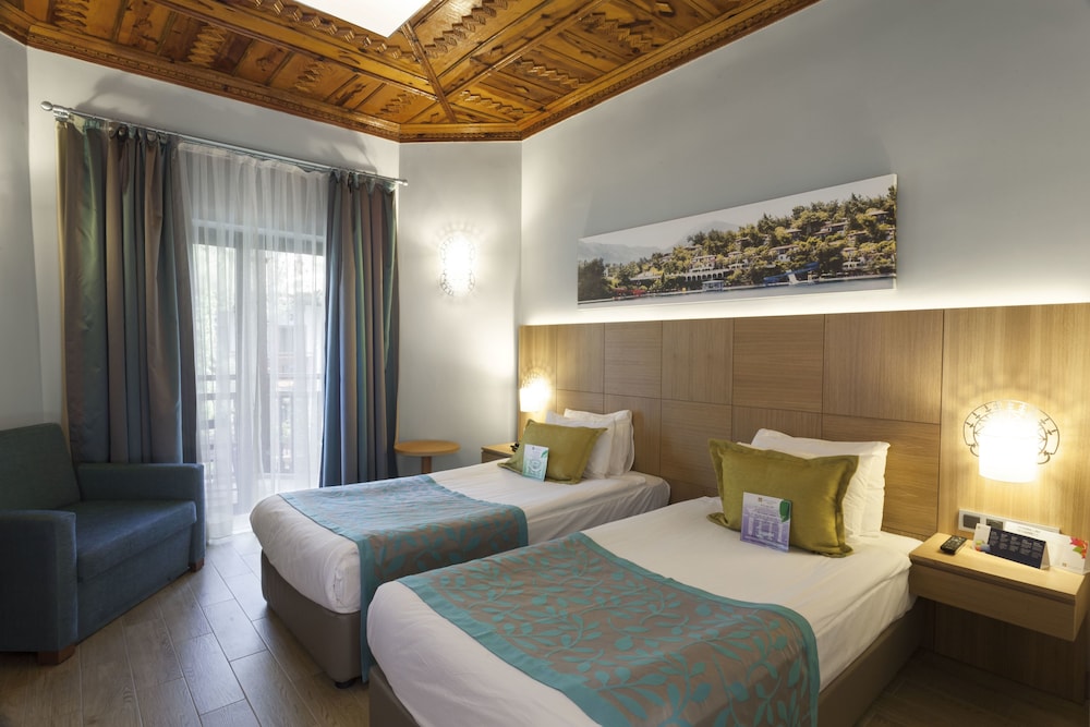 Club & Hotel Letoonia Rezervasyon