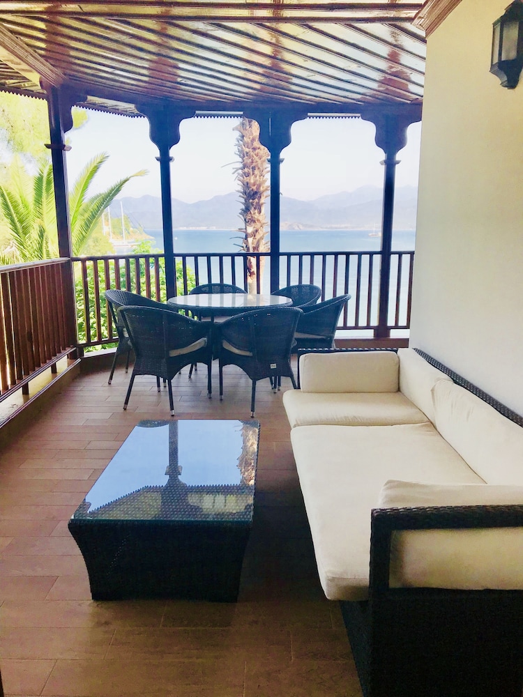 Club & Hotel Letoonia Rezervasyon