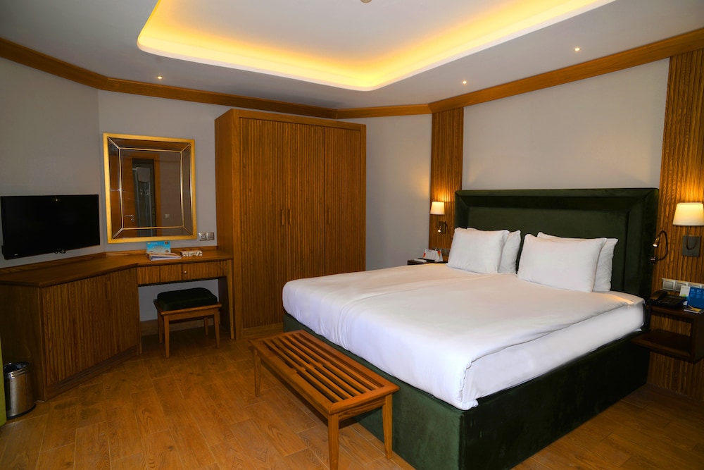 Club & Hotel Letoonia Rezervasyon