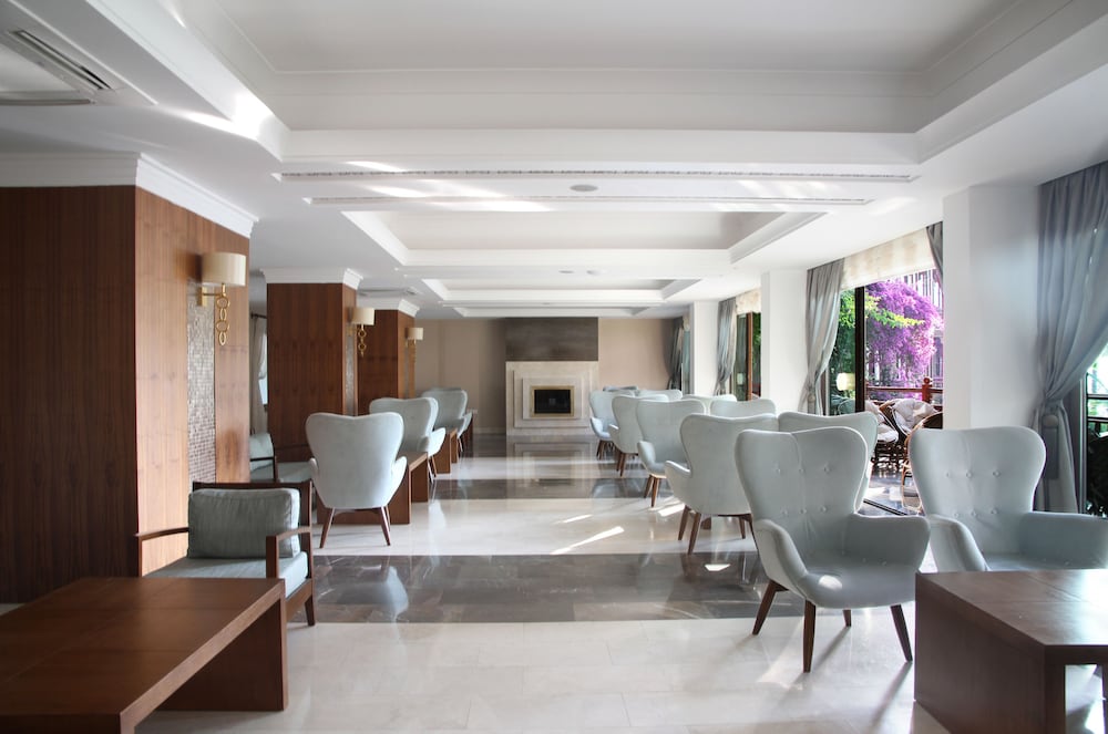 Club & Hotel Letoonia Rezervasyon