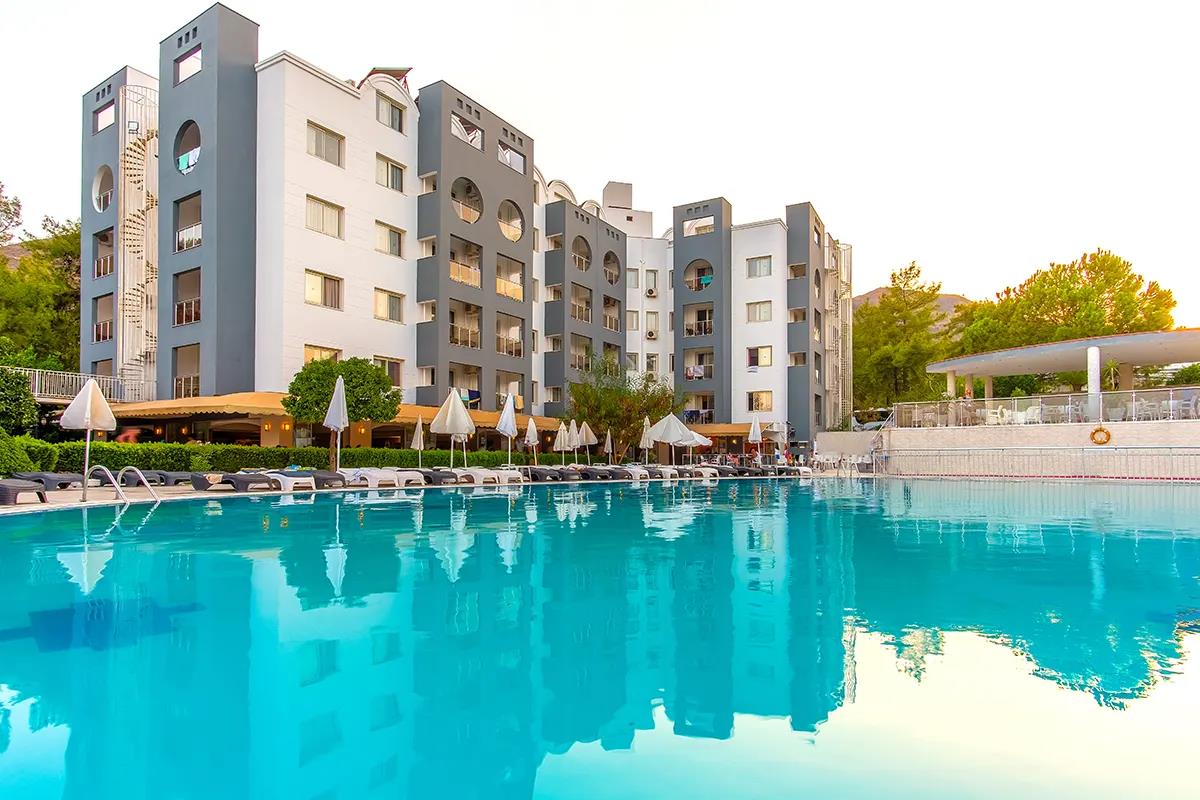 Caprice Beach Hotel Rezervasyon