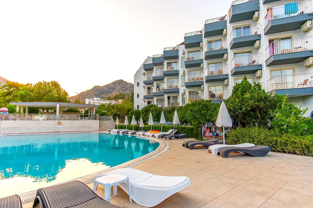 Caprice Beach Hotel Rezervasyon