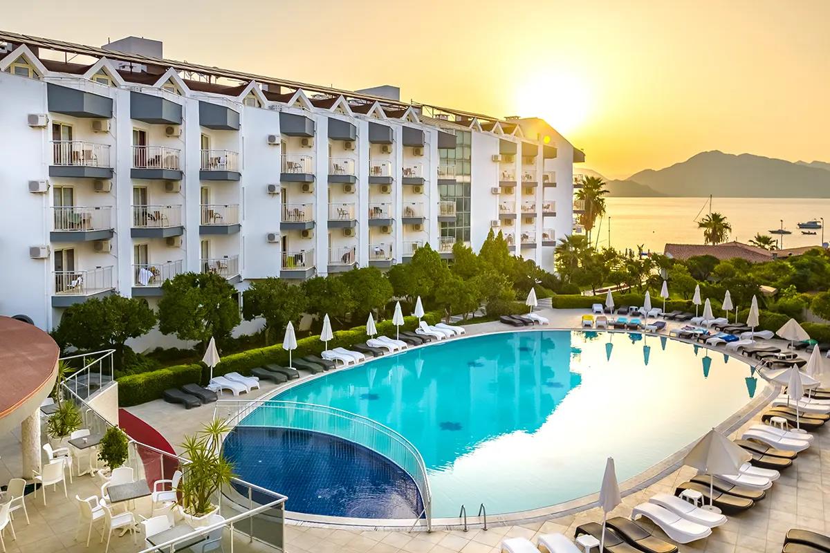 Caprice Beach Hotel Rezervasyon