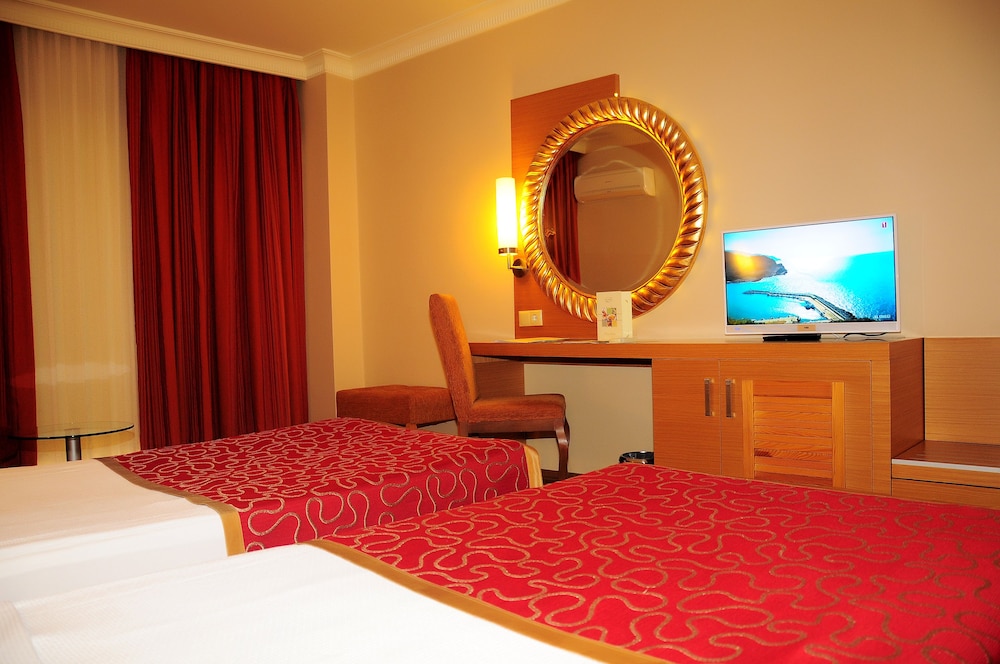 Alaiye Resort & Spa Hotel Rezervasyon