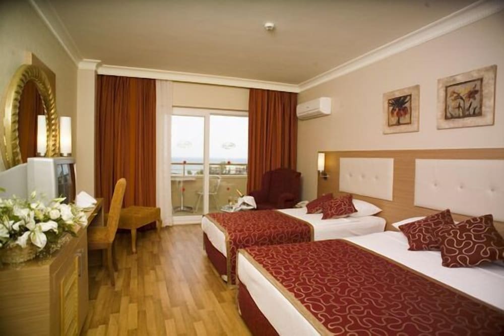 Alaiye Resort & Spa Hotel Rezervasyon