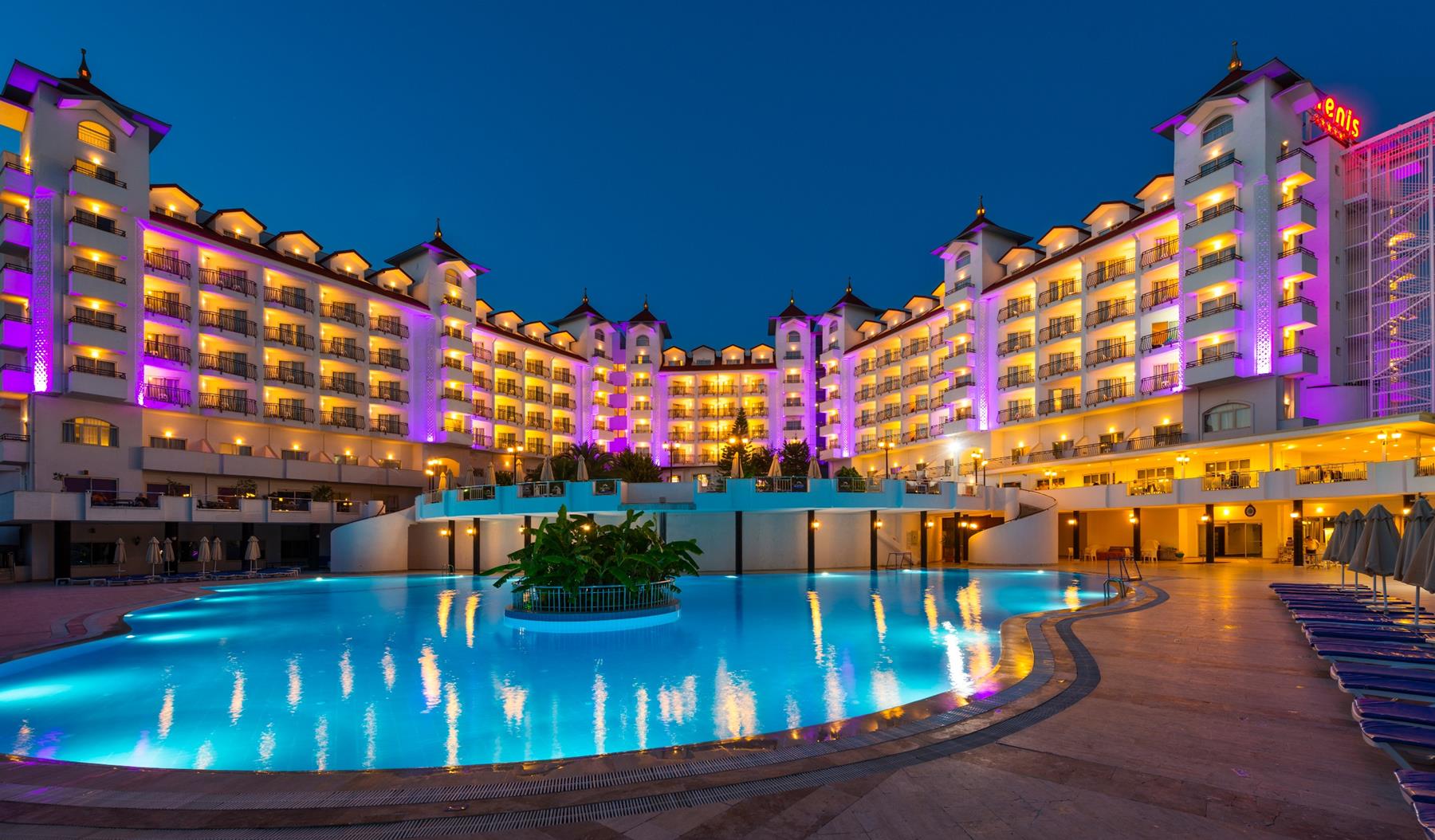 Serenis Hotel Rezervasyon