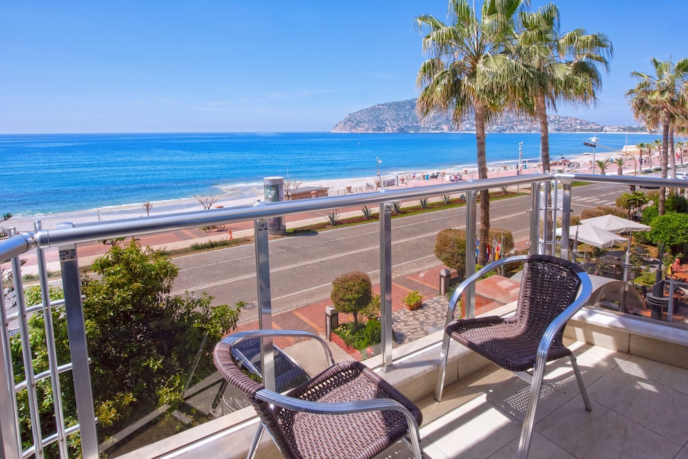 Monart City Hotel Rezervasyon