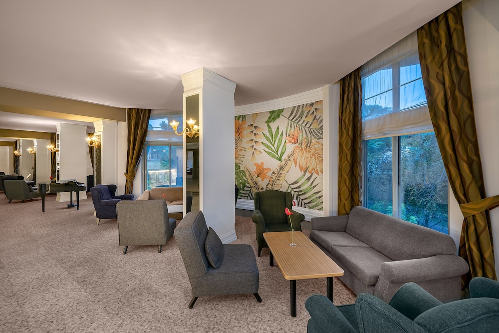 Pine Beach Belek Rezervasyon