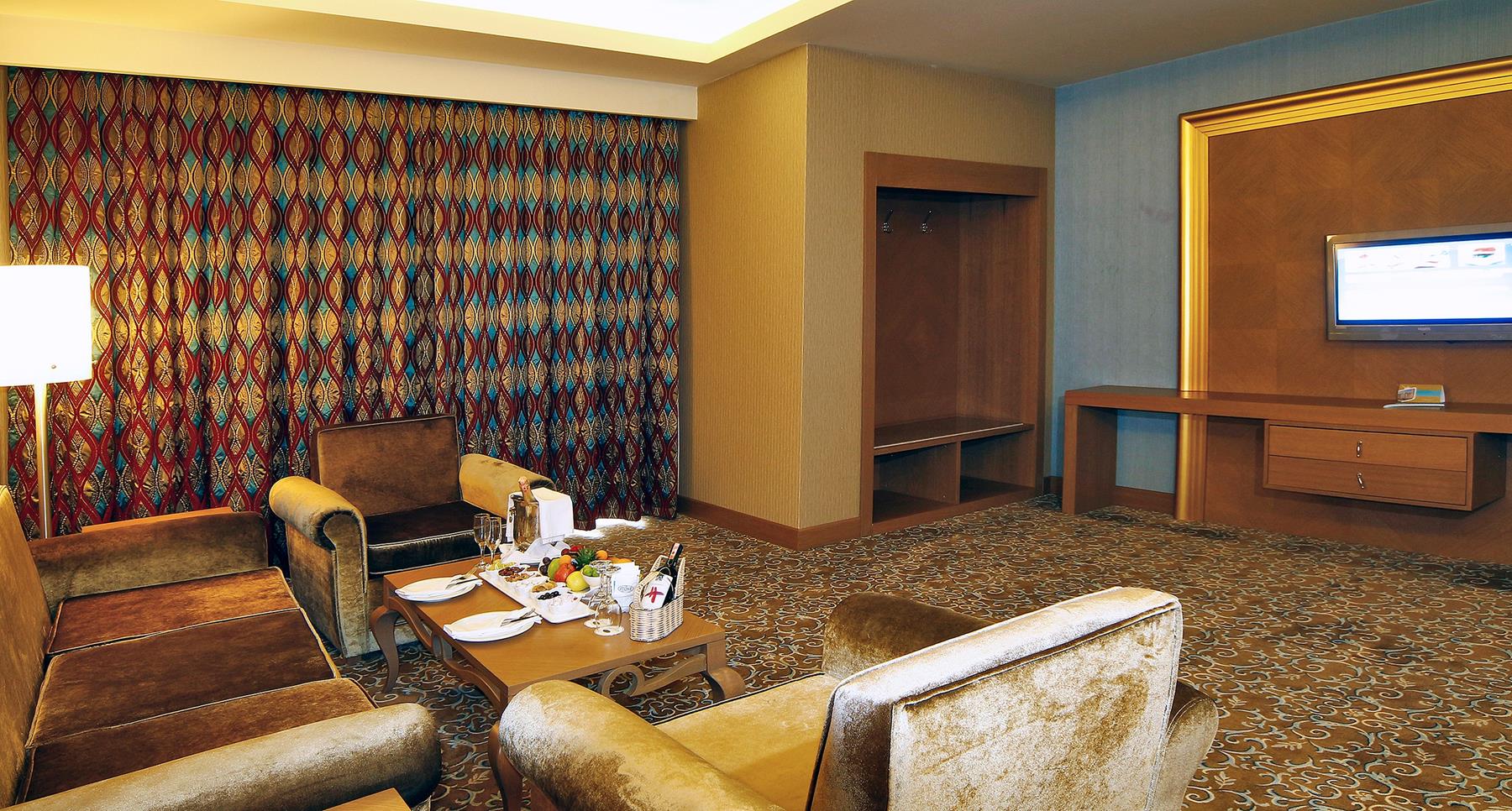 Royal Holiday Palace Rezervasyon