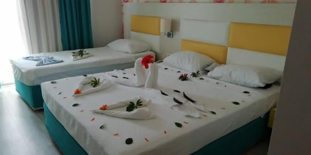 Side Win Hotel & Spa Rezervasyon