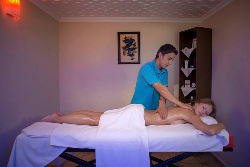 Club Turtas Beach Hotel Rezervasyon