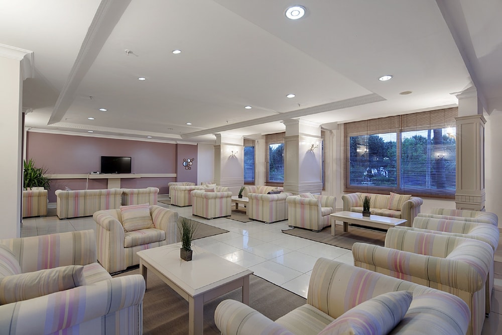 Club Turtas Beach Hotel Rezervasyon