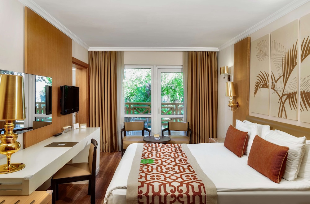 Akka Alinda Hotel Rezervasyon