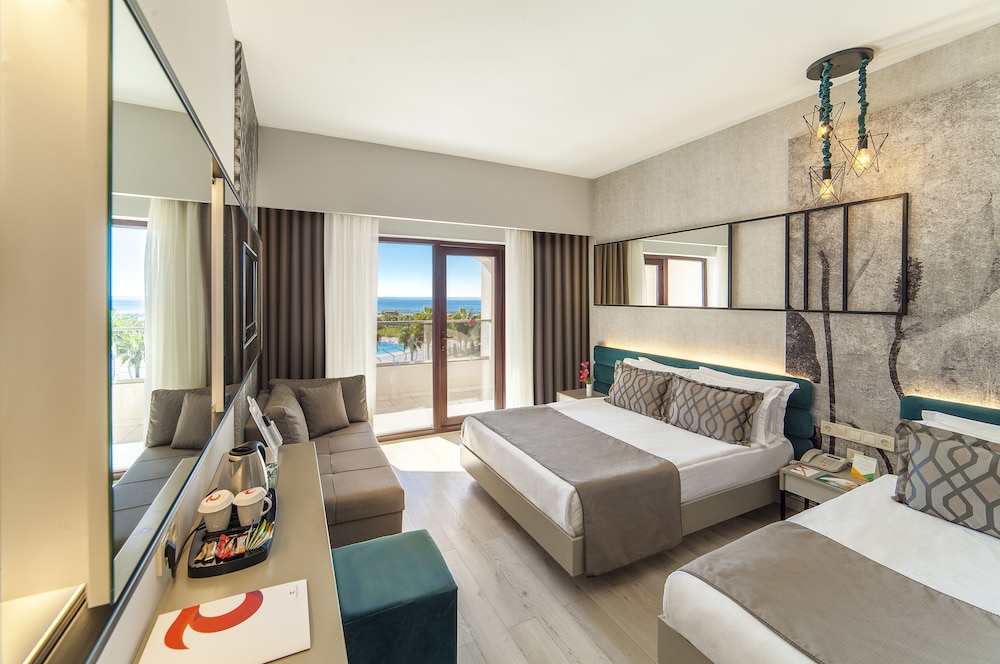 Club Hotel Turan Prince World Rezervasyon