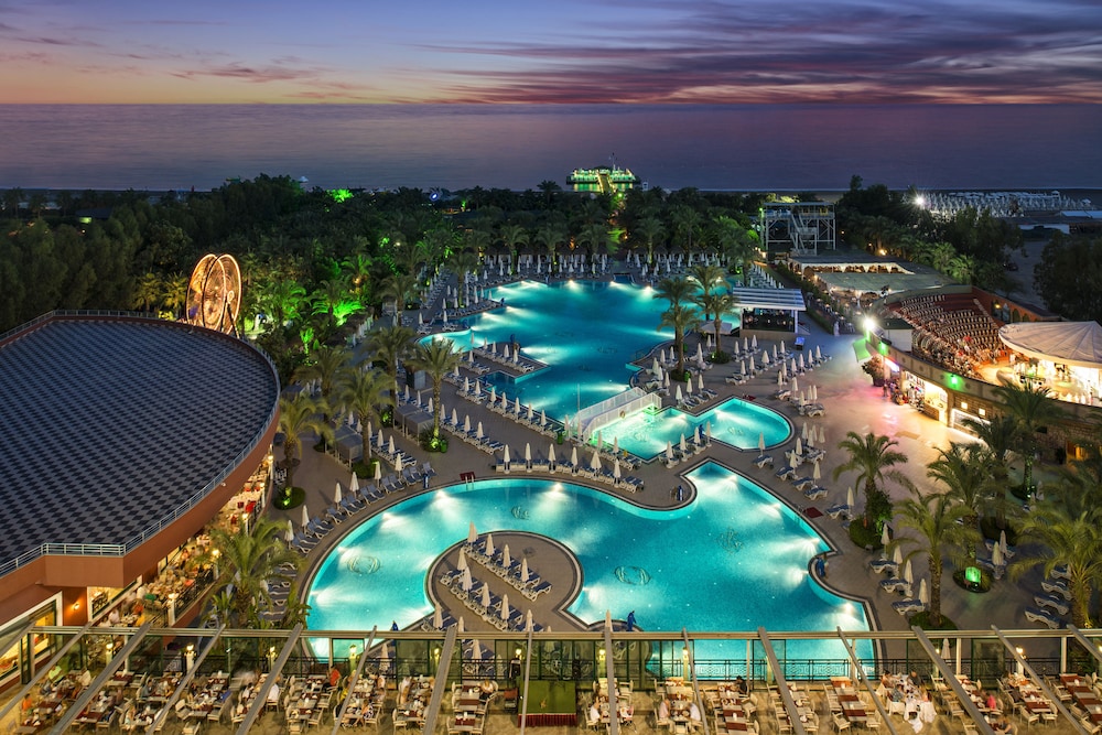 Delphin Palace Rezervasyon