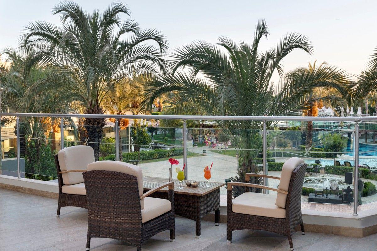 Sherwood Exclusive Lara Rezervasyon