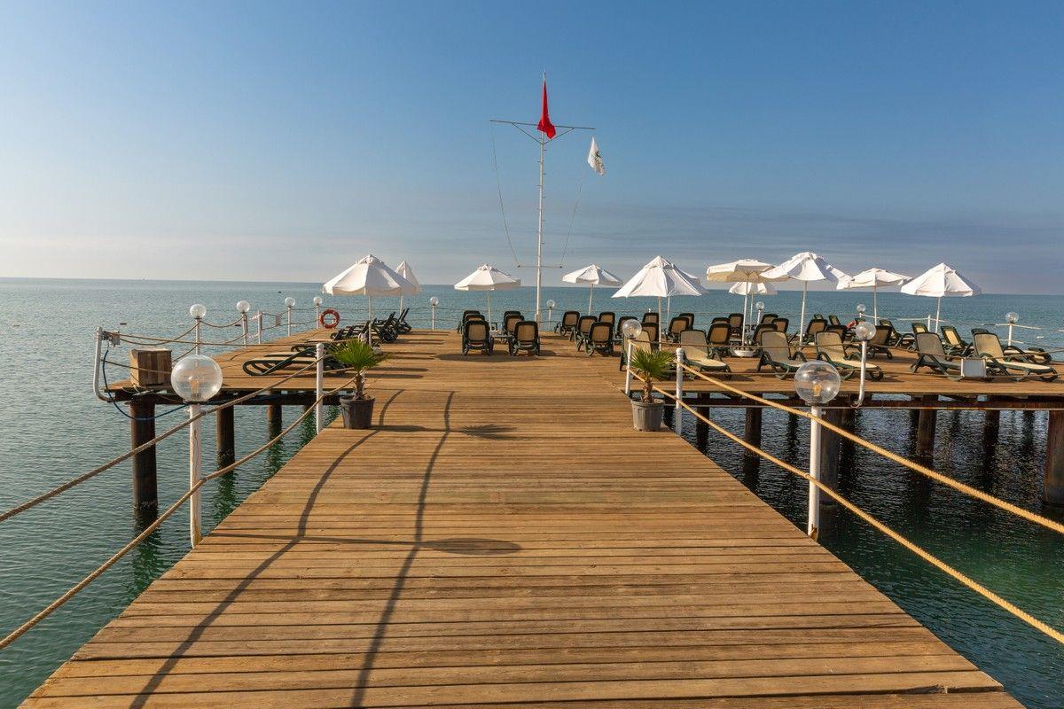 Sherwood Exclusive Lara Rezervasyon