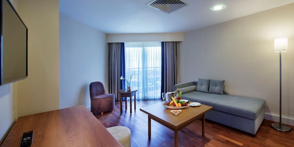 Liberty Lara Rezervasyon