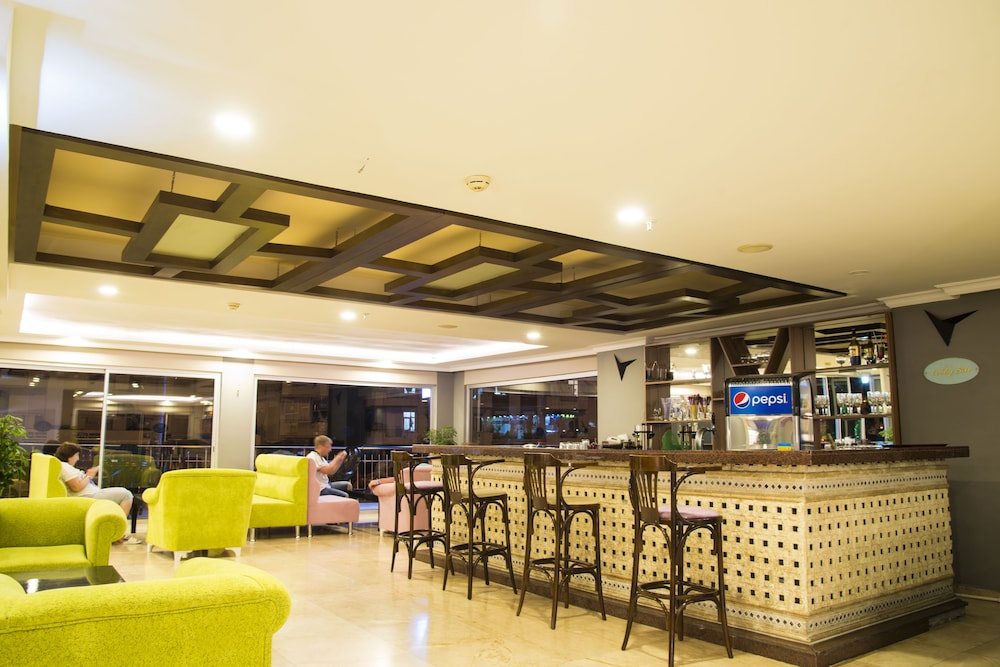 Sun Beach Hill Hotel Rezervasyon