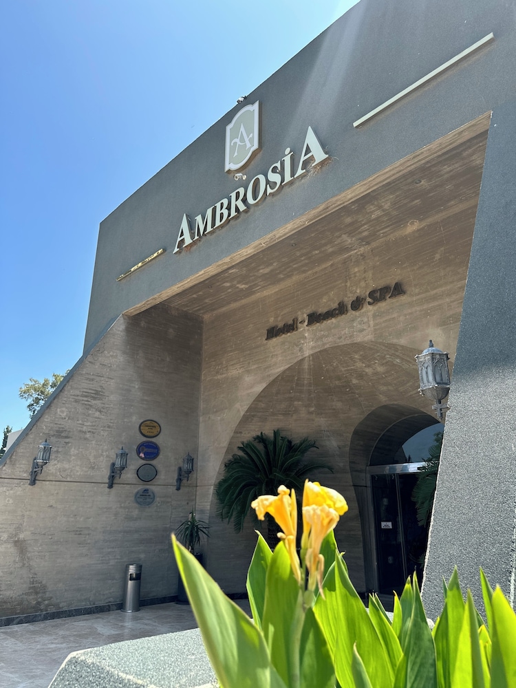 Hotel Ambrosia Rezervasyon