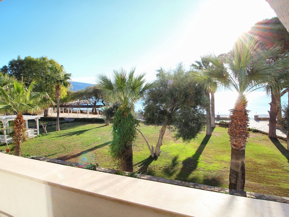 Azka Otel Bodrum Rezervasyon