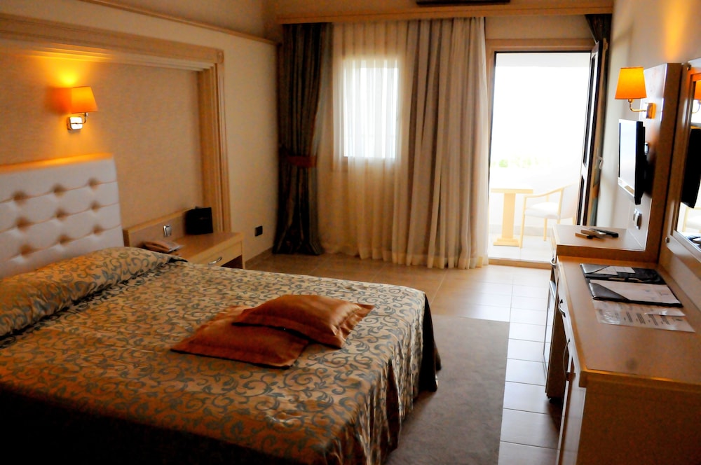 Azka Otel Bodrum Rezervasyon