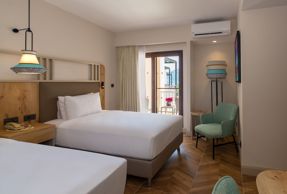 DoubleTree by Hilton Bodrum Isil Club Resort Rezervasyon