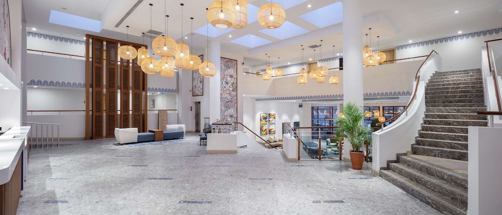 DoubleTree by Hilton Bodrum Isil Club Resort Rezervasyon