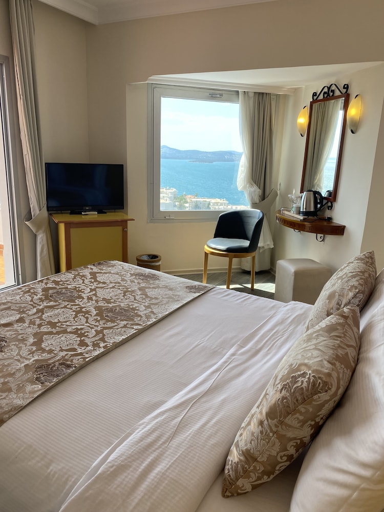 Roseira Beach Resort Rezervasyon