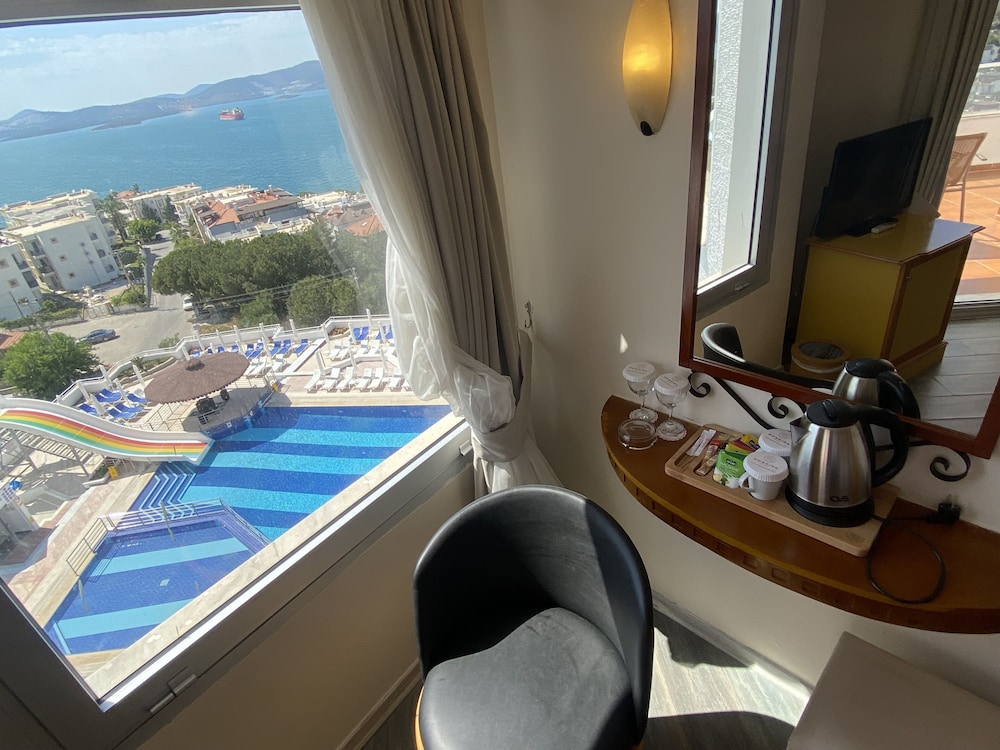 Roseira Beach Resort Rezervasyon