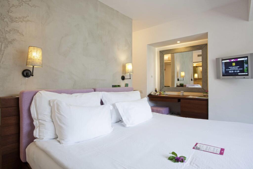 Hillside Beach Club Rezervasyon