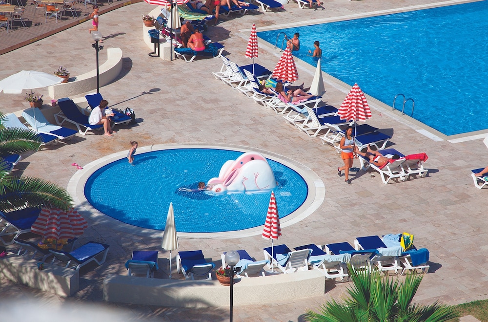 Batihan Beach Resort & Spa Rezervasyon