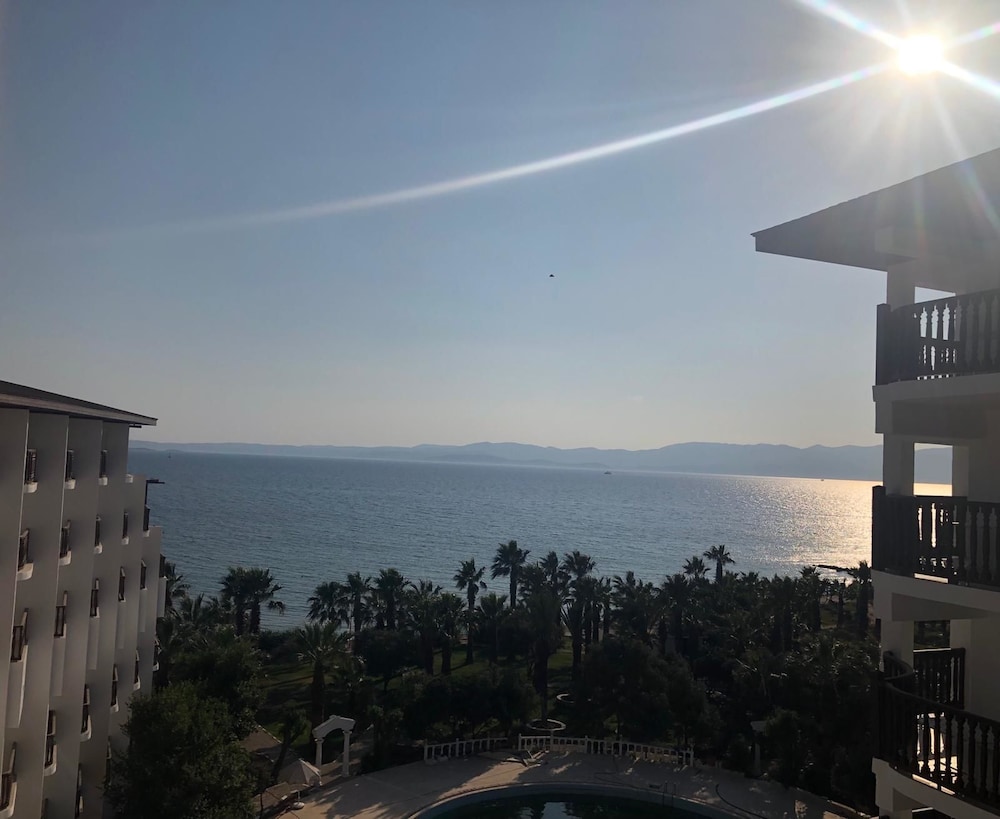 Kerasus Resort Hotel Rezervasyon